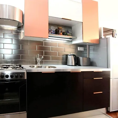 Lägenhet Apartments Bratislava *